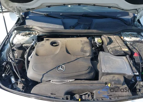 2015 Mercedes-Benz Cla 250 z USA, uszkodzony, nr VIN WDDSJ4EB8FN266956